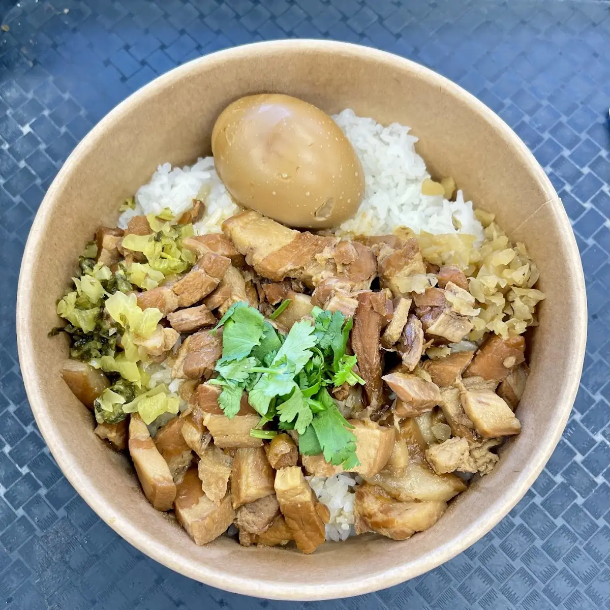 stewed pork rice 爌肉飯